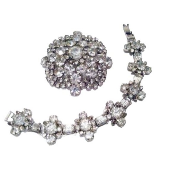 Old Glamour Jewelry Set Ice Diamond Rhinestones Link Bracelet and Brooch Set - Picture 2 of 5